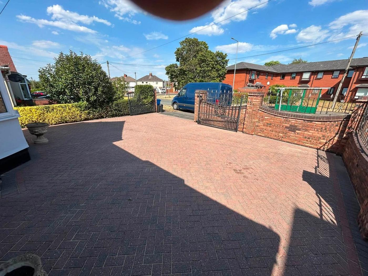 Driveway Cleaning project