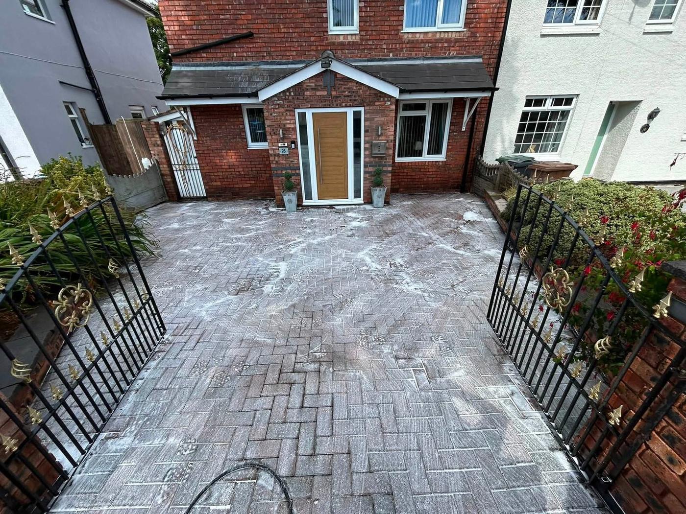 Cladding cleaning job